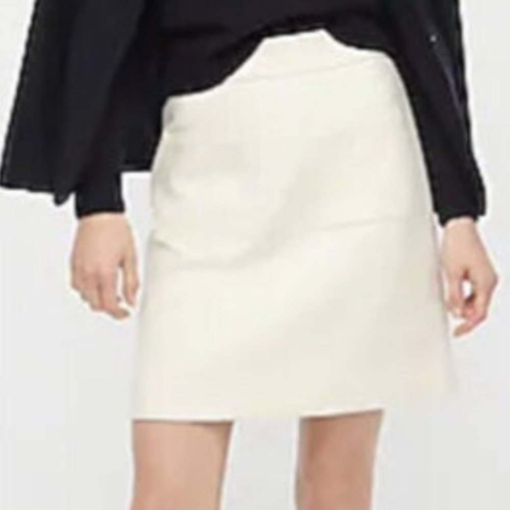 - SOLD - J. Crew Mini Skirt in Double Serge Wool Size 2 NWT - Picture 1 of 6